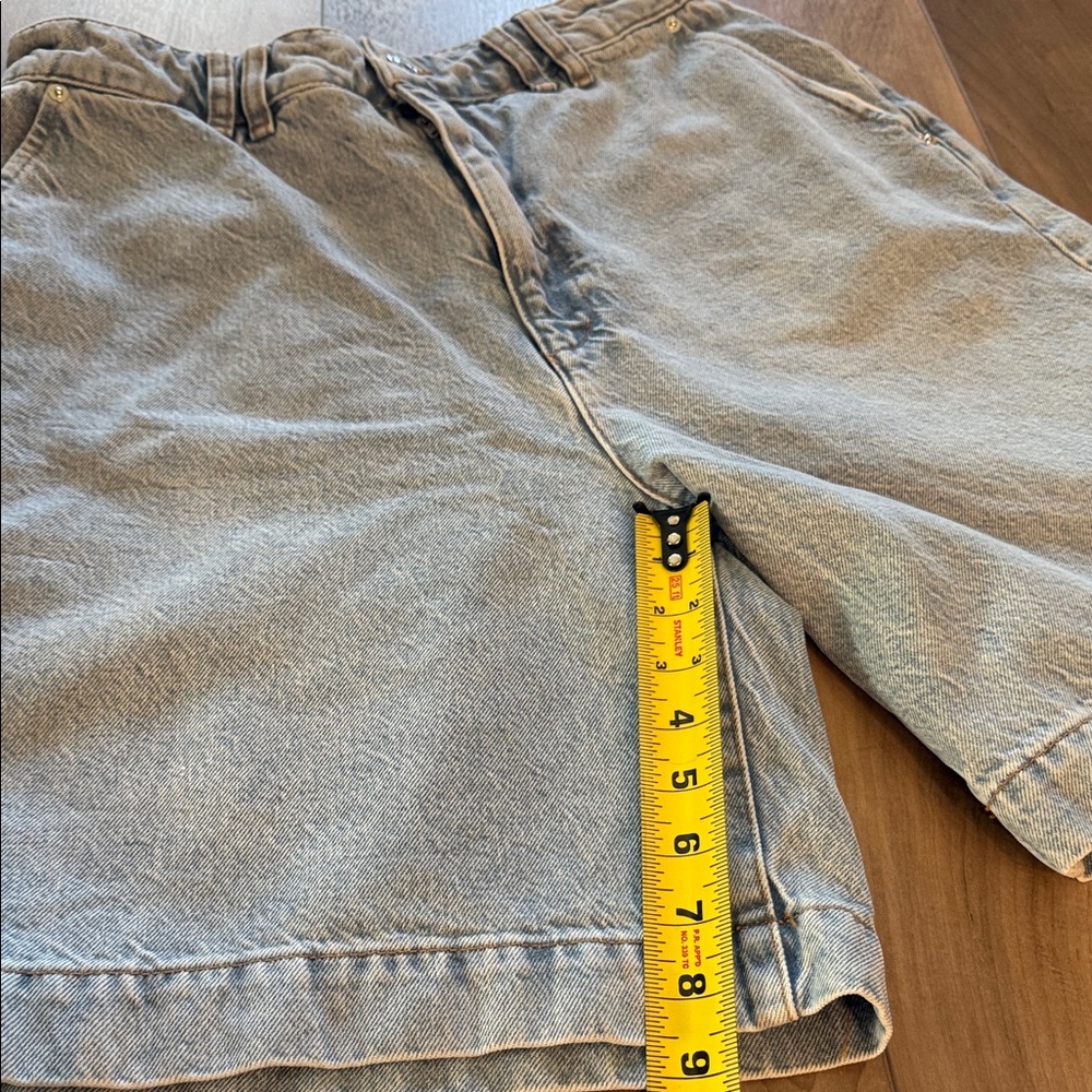 FRAME The Trouser Shorts Light Blue Denim Bermuda Women's Shorts. NEW - Picture 10 of 13